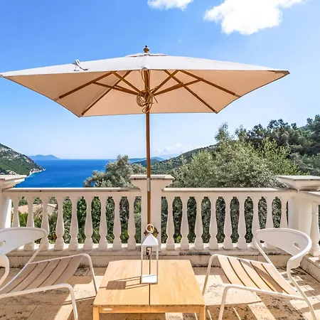Kronos Estate Lefkada - 5 Star Luxury Микрос-Гиалос