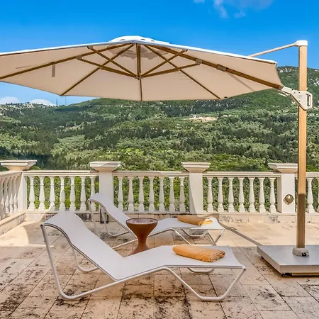 Вилла Kronos Estate Lefkada - 5 Star Luxury