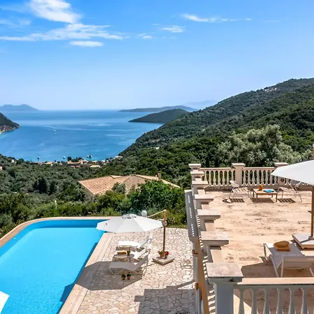 Kronos Estate Lefkada - 5 Star Luxury Микрос-Гиалос