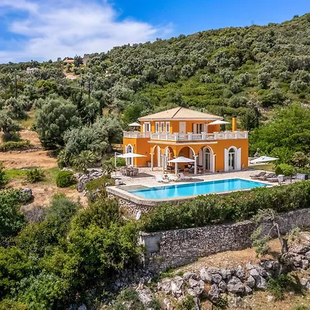 Kronos Estate Lefkada - 5 Star Luxury Микрос-Гиалос