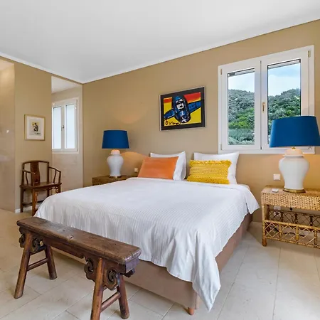 Kronos Estate Lefkada - 5 Star Luxury