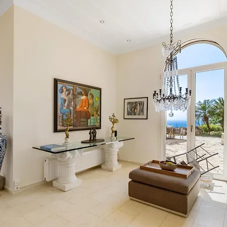 Kronos Estate Lefkada - 5 Star Luxury