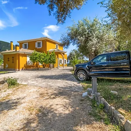 Kronos Estate Lefkada - 5 Star Luxury Villa Mesochorion (Evrytania)