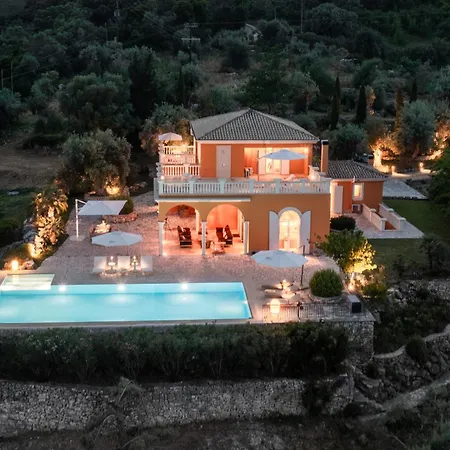 Kronos Estate Lefkada - 5 Star Luxury *