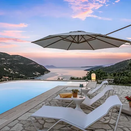 Kronos Estate Lefkada - 5 Star Luxury