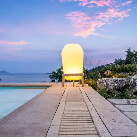 Kronos Estate Lefkada - 5 Star Luxury Villa Mesochorion (Evrytania)