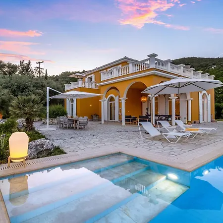 Kronos Estate Lefkada - 5 Star Luxury *